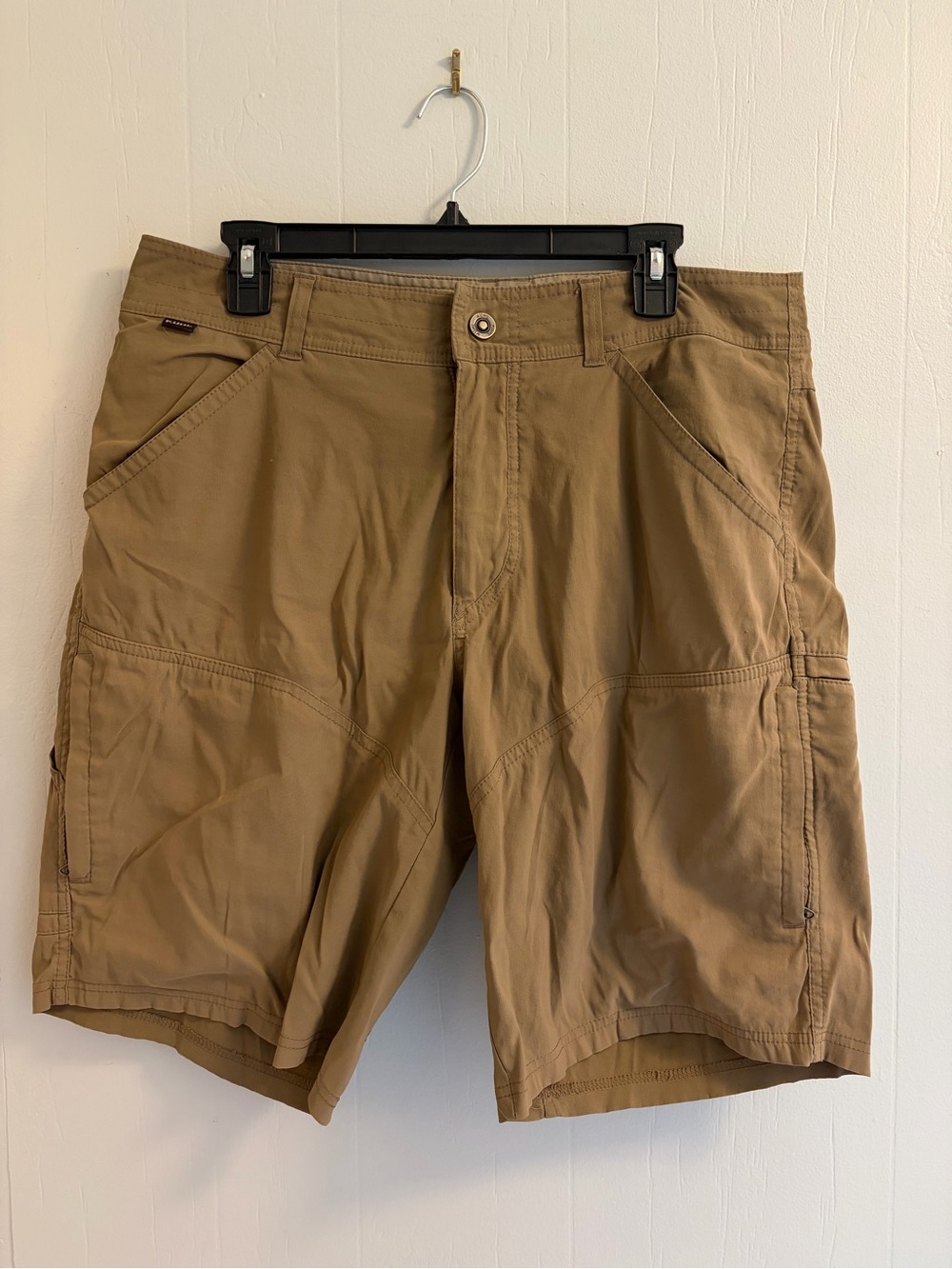 Kuhl Renegade Cargo Shorts Men’s Size 34 Tan Khaki Hiking Outdoor Nylon